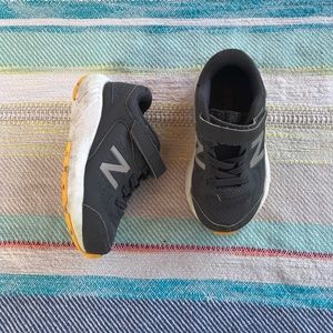 new balance 519 Grey